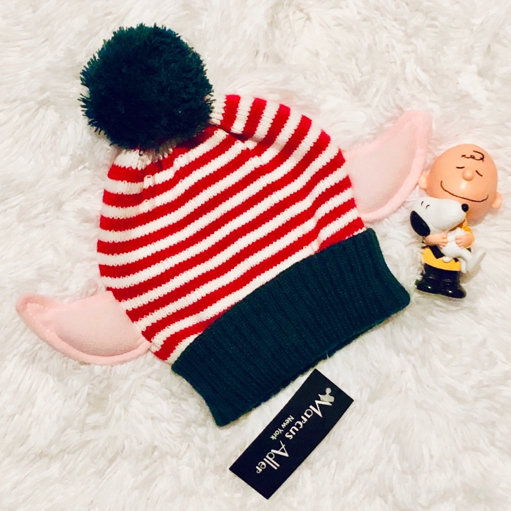 Marcus Adler “Elf” Beanie Hat OS New With Tag